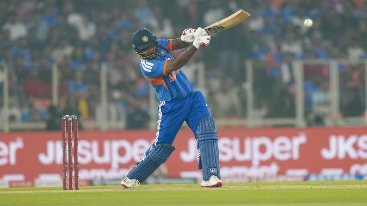 Sanju Samson: സഞ്ജുവടക്കമുള്ളവര്‍ സൂക്ഷിക്കണം; ടി20 ലോകകപ്പ് സ്‌ക്വാഡില്‍ മാറ്റം വരുത്താന്‍ അനുമതി