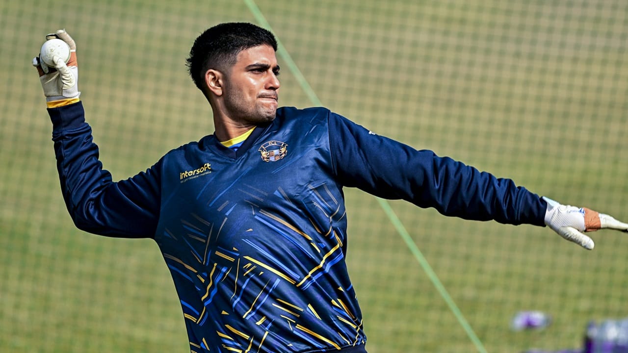 ന്യൂസിലന്ഡിനെതിരായ ഏകദിന പരമ്പര നാളെ ആരംഭിക്കും. ഗില്ലാണ് ക്യാപ്റ്റന്. പരമ്പരയില് മൂന്ന് മത്സരങ്ങളുണ്ട് (Image Credits: PTI)