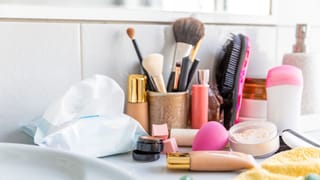 Sleep: സമയമില്ലെന്ന് പറയല്ലേ, അഞ്ച് മണിക്കൂർ ഉറക്കം കൊണ്ടെത്തിക്കുന്നത്….