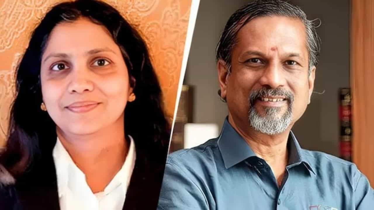Sridhar Vembu: ഓട്ടിസം ബാധിച്ച കുഞ്ഞിനെ ഉപേക്ഷിച്ച് നാട്ടിലേക്ക് പോയി; സോഹോ സ്ഥാപകൻ ശ്രീധർ വെമ്പു 1.7 ബില്ല്യൺ ഡോളർ കെട്ടിവെക്കണം Sridhar Vembu: ഓട്ടിസം ബാധിച്ച കുഞ്ഞിനെ ഉപേക്ഷിച്ച് നാട്ടിലേക്ക് പോയി; സോഹോ സ്ഥാപകൻ ശ്രീധർ വെമ്പു 1.7 ബില്ല്യൺ ഡോളർ കെട്ടിവെക്കണം