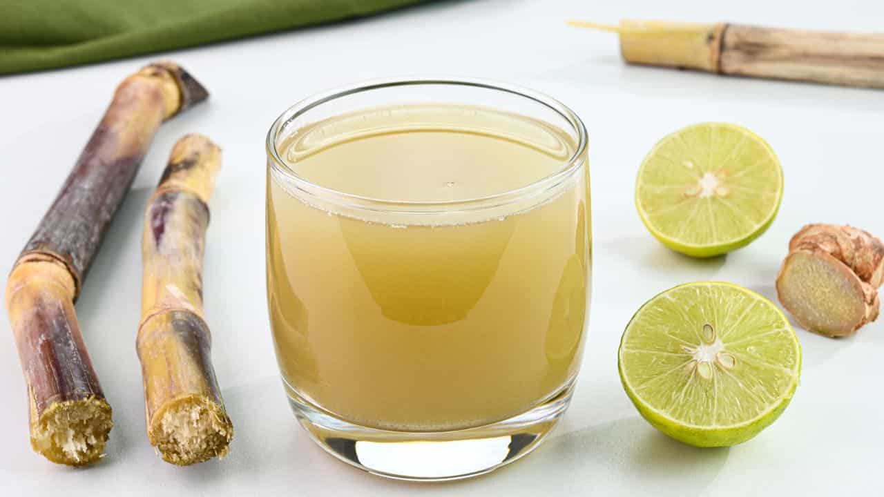 Sugarcane Juice: കരിമ്പിൻ ജ്യൂസ് ആരോഗ്യത്തിന് ശരിക്കും നല്ലതാണോ? ആരോഗ്യ ഗുണങ്ങളും അപകടങ്ങളും അറിയൂ