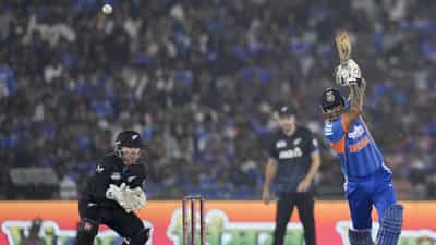 India vs New Zealand: ഈ ടീം പൊളിയാണ്; ഇഷാനും സൂര്യയും അടിയോടടി; റായ്പൂരില്‍ കീവിസിനെ തുരത്തിയോടിച്ച് ഇന്ത്യ