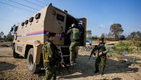 നൂഡിൽസും അരിയും...; ഒളിവിൽ കഴിഞ്ഞ ഭീകരരുടെ ബങ്കർ തകർത്ത് സൈന്യം