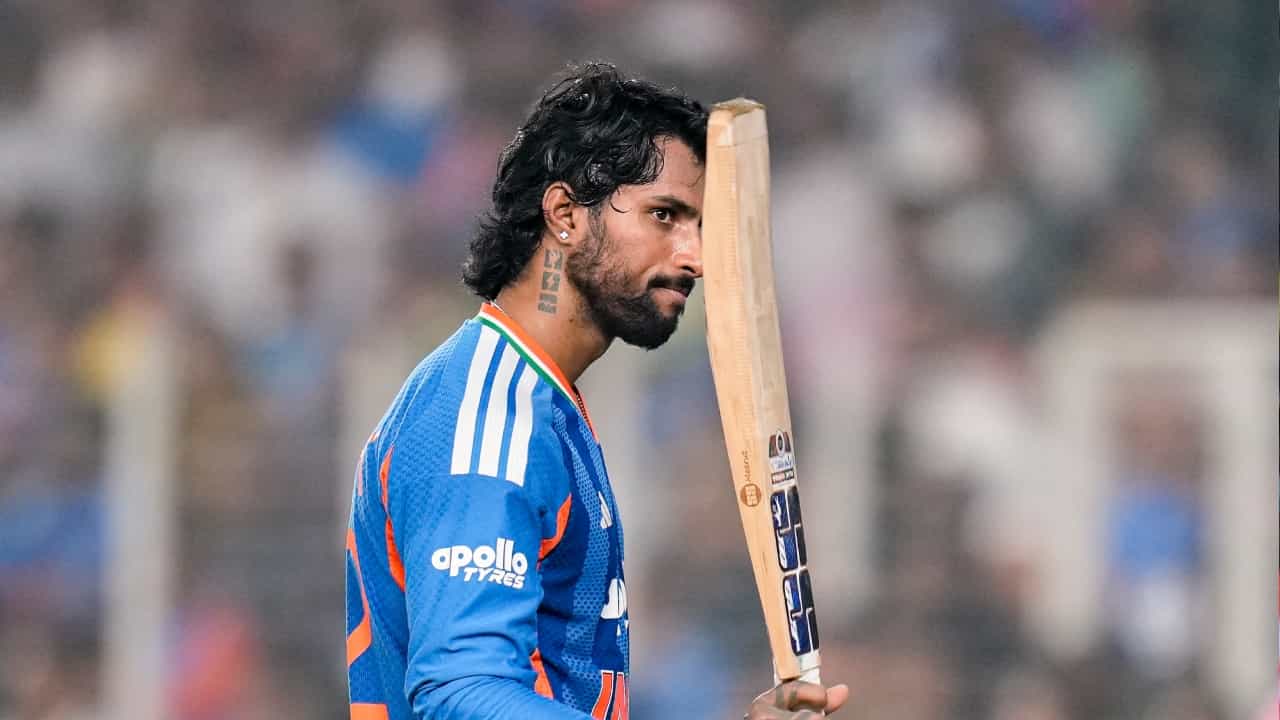 T20 World Cup 2026: തിലക് വർമ്മയ്ക്ക് വൃഷണത്തിൽ സർജറി; ടി20 ലോകകപ്പിൽ നിന്ന് പുറത്തായേക്കുമെന്ന് ആശങ്ക