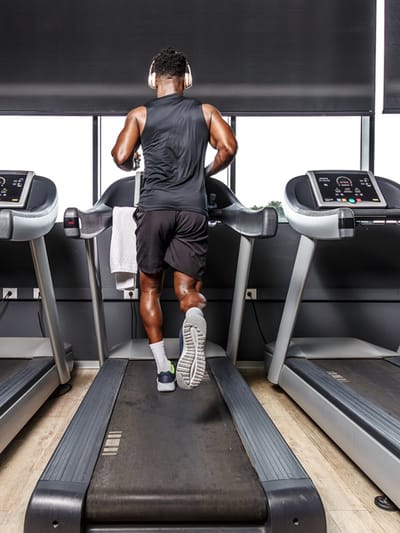 കൊഴുപ്പ് കുറയ്ക്കാം ഈ സിമ്പിള്‍ ട്രെഡ്മില്‍ വ്യായാമത്തിലൂടെ