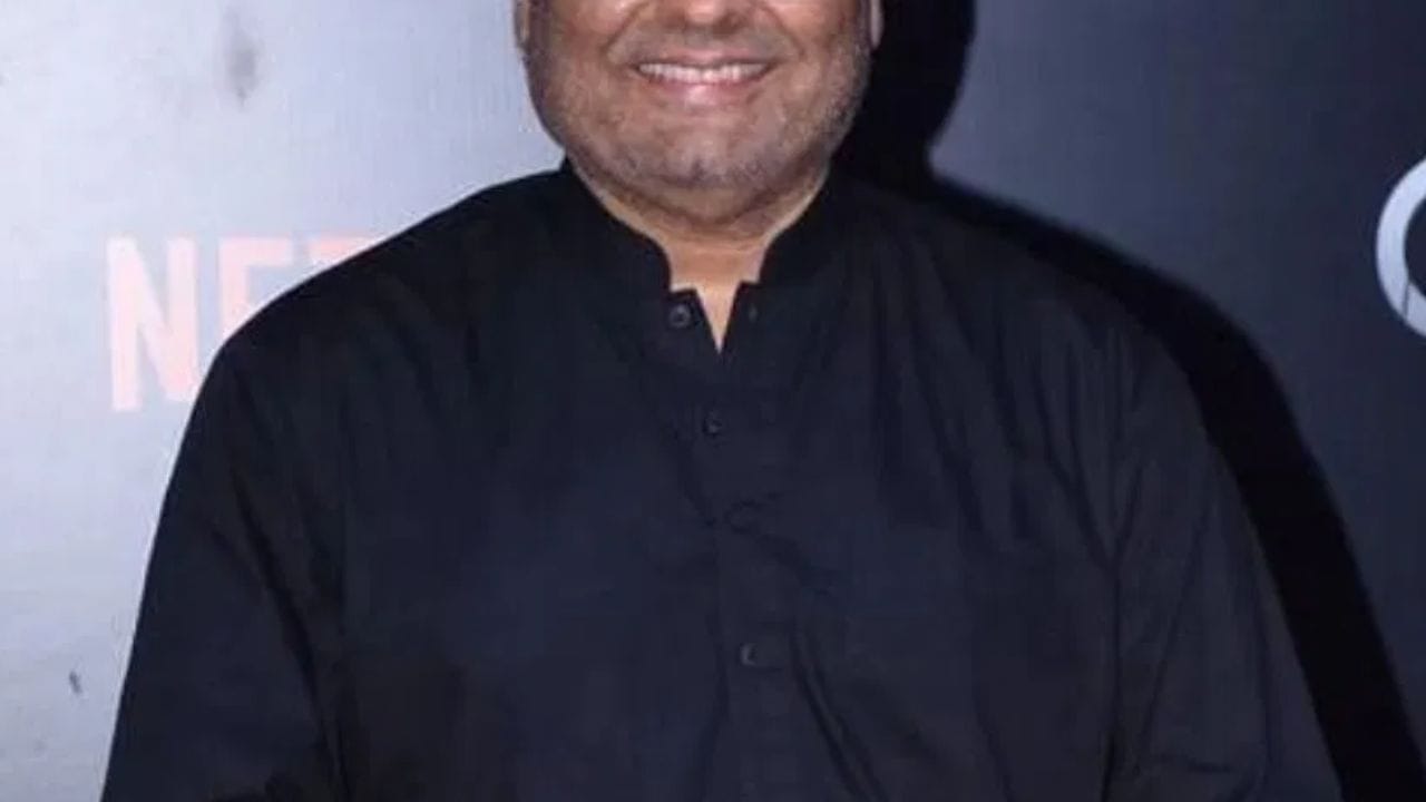 ജീവിതത്തിൽ തങ്ങളുടെതായ ഒരു നില ഉറപ്പിക്കുവാൻ കാലം എല്ലാവർക്കും അവസരങ്ങൾ നൽകും. അത് പരമാവധി പ്രയോജനപ്പെടുത്തുക എന്നത് നമ്മുടെ കർത്തവ്യമാണ്. അതിനാൽ തന്നെ പ്രയോജനപ്പെടുത്തുന്ന ചുരുക്കം ചിലർ മാത്രമാണ്. അത്തരത്തിൽ തന്റെ ജീവിതത്തിൽ വന്ന തടസ്സങ്ങളെ ചവിട്ടുപടികൾ ആക്കി ജീവിതത്തിൽ പുതിയ വഴിത്തിരിവുകൾ സൃഷ്ടിച്ച ഒരു വ്യക്തിയാണ് ഇവിടെ പരിചയപ്പെടുത്തുന്നത്.(PHOTO: INSTGRAM)