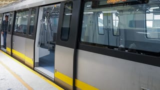 Amrit Bharat II vs Vande Bharat Sleeper: അക്കാര്യത്തില്‍ വന്ദേ ഭാരത് സ്ലീപ്പറും, അമൃത് ഭാരതും ഒരേ തൂവല്‍പ്പക്ഷികള്‍; മാറ്റമുണ്ടാകില്ലെന്ന് റെയില്‍വേ