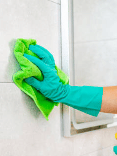 തിളങ്ങുന്ന, വൃത്തിയുള്ള ബാത്ത്റൂമിന് അൽപം ഉപ്പ് മതി