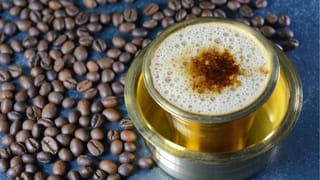 Fatty Liver: ഫാറ്റി ലിവർ അകറ്റാൻ ഫ്രൂട്ട് ജ്യൂസ് കുടിക്കാം? ഇത് കരളിനെ എങ്ങനെ ബാധിക്കുന്നു