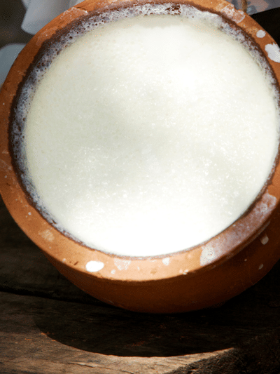 തൈര് എല്ലാവർക്കും കഴിക്കാമോ? അപകടം ഇവർക്ക്