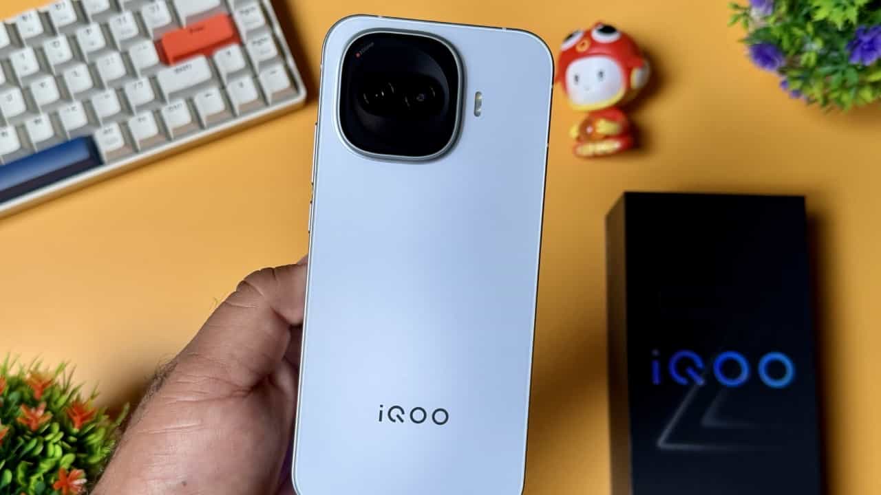 iQOO Z11 Turbo: ഐകൂ സെഡ്11 ടർബോ ഗെയിമിങ് ഫോണുകളുടെ ഭാവി തിരുത്തിയെഴുതുമോ?; പ്രതീക്ഷയിൽ ഗെയിമർമാർ iQOO Z11 Turbo: ഐകൂ സെഡ്11 ടർബോ ഗെയിമിങ് ഫോണുകളുടെ ഭാവി തിരുത്തിയെഴുതുമോ?; പ്രതീക്ഷയിൽ ഗെയിമർമാർ