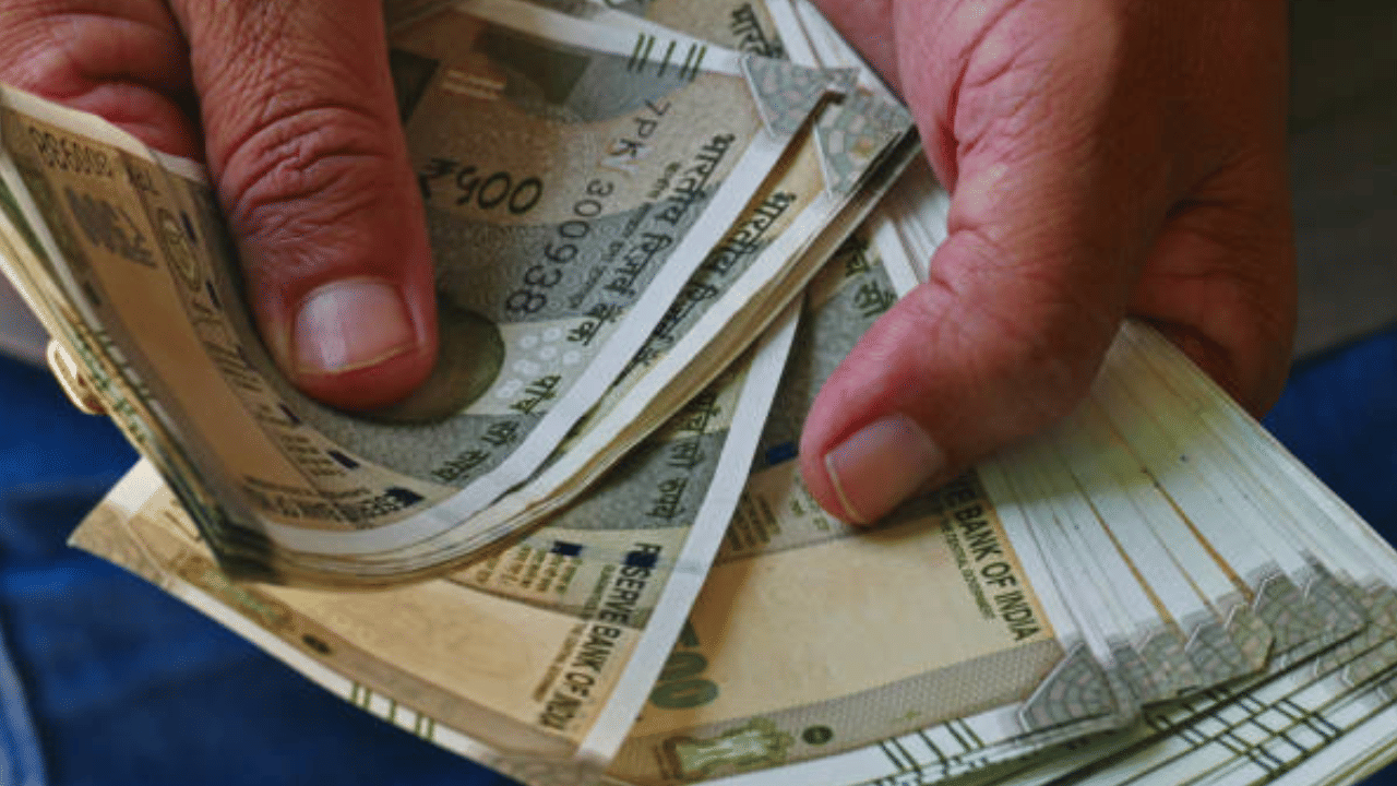 Kerala Budget 2026: ആശ വർക്കന്മാർക്കും, അംഗൻവാടി ജീവനക്കാർക്കും ആശ്വസിക്കാം; ശമ്പളം കൂട്ടി