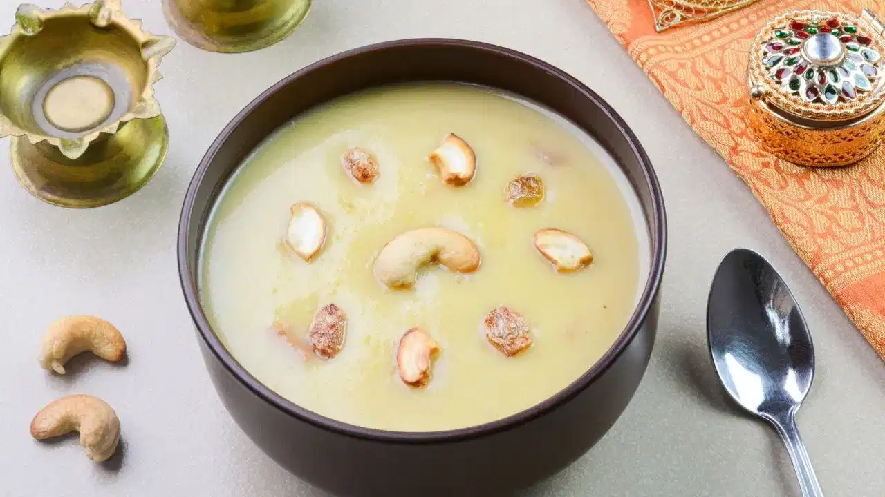 Malabar SweeT Recipe: തവളയുമായി ബന്ധമില്ല, പക്ഷെ പേര് മാക്രി പായസം, മലബാറിന്റെ സ്വന്തം പിറന്നാൾ മധുരത്തിന്റെ രുചിക്കൂട്ട് ഇതാ