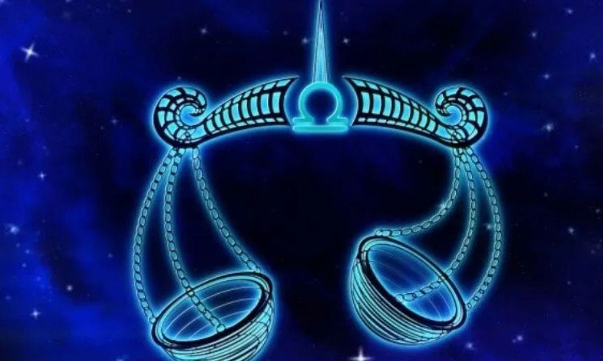 തുലാം: തുലാം രാശിക്കാർക്ക് ഇന്ന് സാമ്പത്തിക നേട്ടങ്ങൾ ഉണ്ടാകും. ബിസിനസിൽ ലാഭമുണ്ടാകും. വിദ്യാർത്ഥികൾക്കും വിദ്യാഭ്യാസ മേഖലയിൽ പ്രവർത്തിക്കുന്നവർക്കും മികച്ച ദിവസം. കുടുംബത്തിലും സന്തോഷവും സമാധാനവും നിലനിൽക്കും.