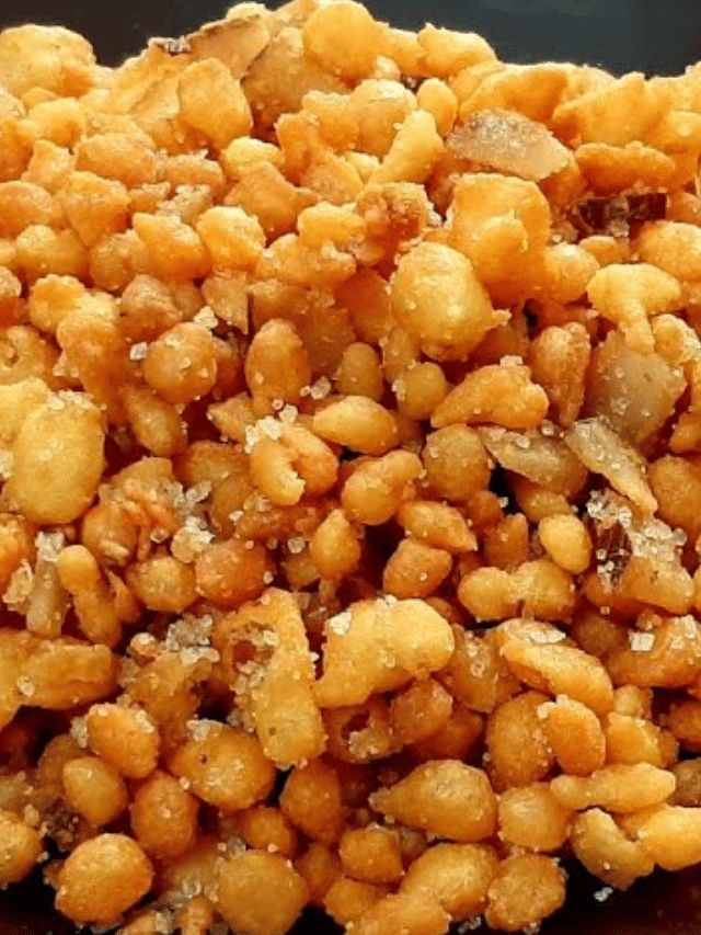 ഒരു മാസത്തോളം കേടാകില്ല, ഒരടിപൊളി പലഹാരം ഇതാ