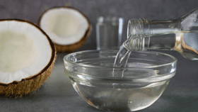 വെളിച്ചെണ്ണ വില താഴ്ന്നുതന്നെ, പണി തന്നത് മറ്റൊന്ന്