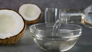 Coconut oil Price: വെളിച്ചെണ്ണ വില താഴ്ന്നുതന്നെ, പണി തന്നത് മറ്റൊന്ന്; കാരണം തമിഴ്നാടും!