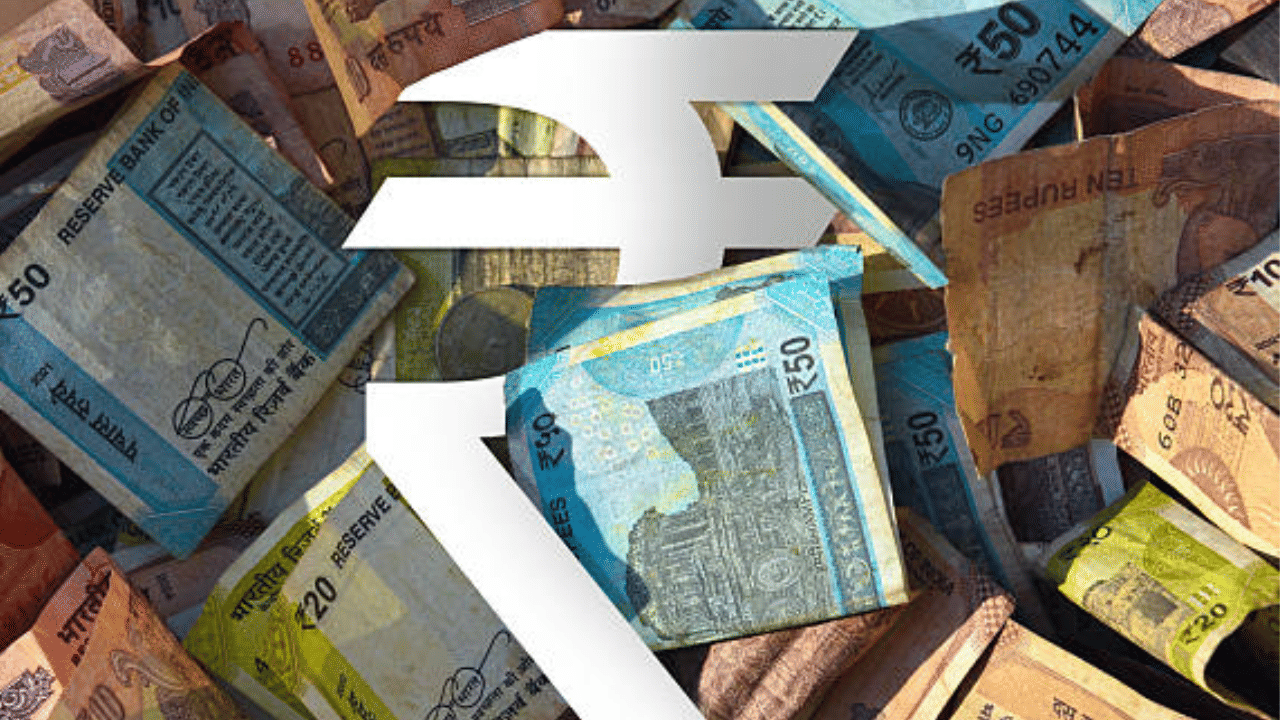 8th Pay Commission: ജീവനക്കാർക്ക് സന്തോഷവാർത്ത, ജനുവരിയിലെ ഡിഎ വർദ്ധനവ് ഉടൻ; കൂടുന്നത് ഇത്രയും...