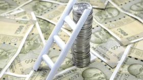 ജീവനക്കാർക്ക് സന്തോഷവാർത്ത, ഡിഎ വർദ്ധനവ് ഉടൻ; ശമ്പളവും കൂടും