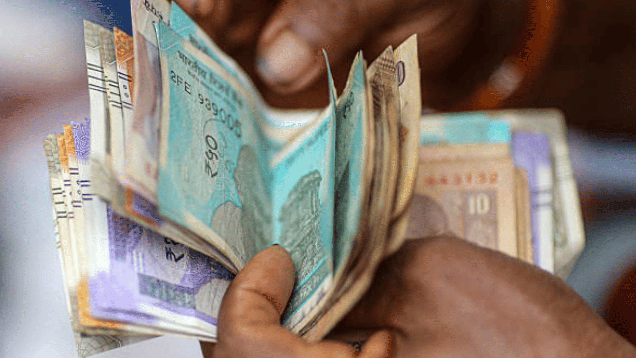 8th Pay Commission: 18,000 അല്ല അടിസ്ഥാനശമ്പളം 51,480 രൂപ, പെൻഷനിലും മാറ്റം; ജീവനക്കാരെ കാത്തിരിക്കുന്നത് എന്ത്?