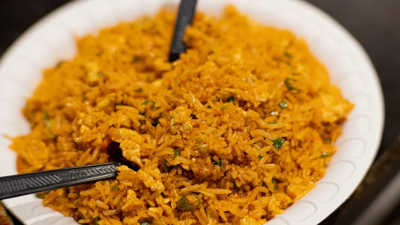 Kerala traditional Rice: ഇതൊന്നു കഴിക്കാൻ പ്രസിവിച്ചാലോ എന്നു പോലും തോന്നുമത്രേ? പണ്ടത്തെ പ്രസവച്ചോറിനെപ്പറ്റി കേട്ടിട്ടുണ്ടോ?