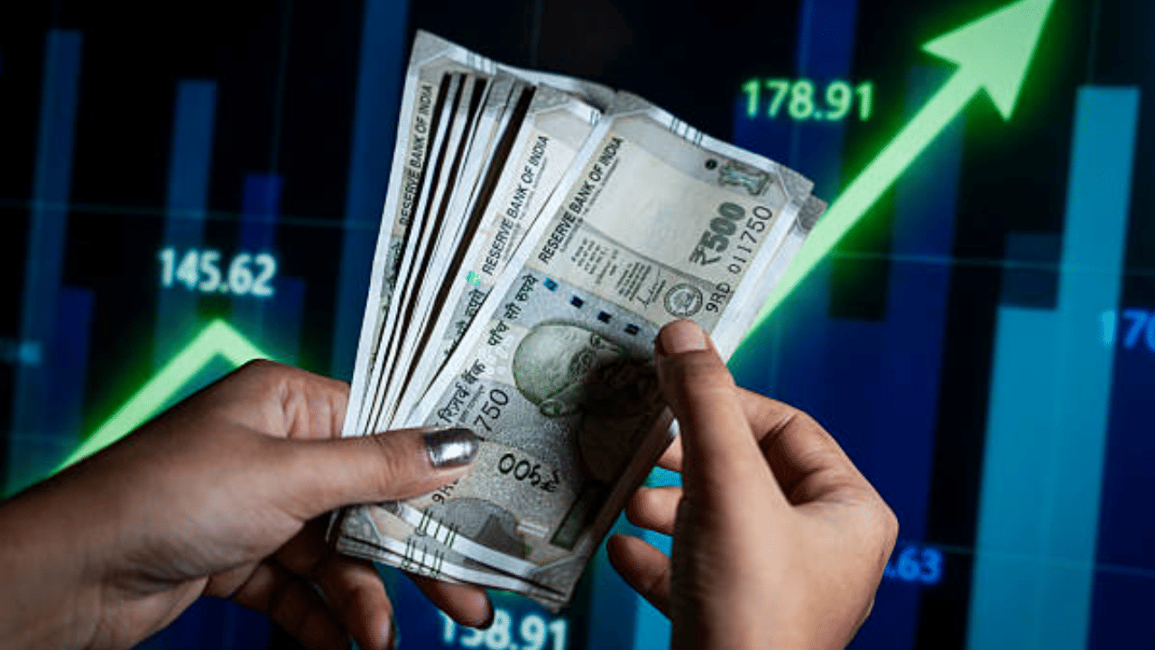 Price Hike: വിലക്കയറ്റത്തിൽ വലഞ്ഞ് കല്യാണ മോഹം, ആശ്വാസമായി വെളിച്ചെണ്ണ