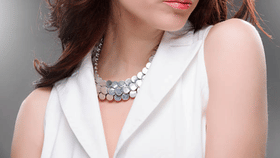 രണ്ട് കടന്ന് മൂന്ന് ലക്ഷത്തിലേക്ക്.... ലാഭം വെള്ളി തന്നെ!