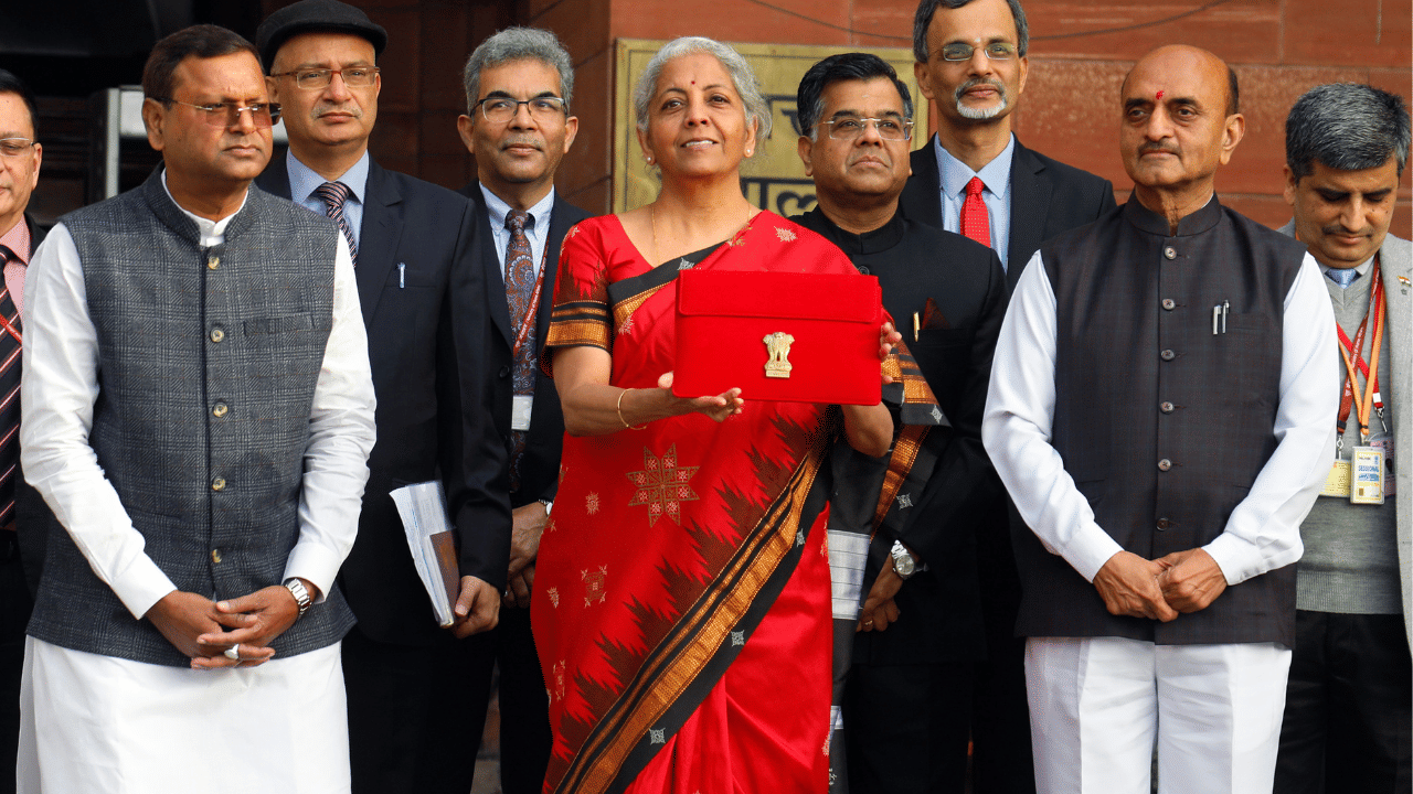 Union Budget 2026: ആദായ നികുതി ഇളവ് ലഭിക്കുമോ? കേന്ദ്ര ബജറ്റിൽ ഉറ്റുനോക്കി രാജ്യം