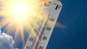 ചൂടിൽ വലയും കേരളം, മഴ ഇനി ആ ദിവസം; കാലാവസ്ഥ ഇങ്ങനെ...