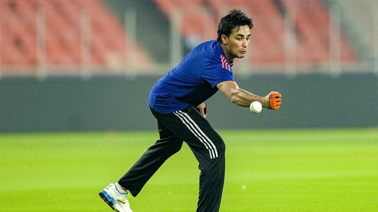 ബാറ്റര്മാര്ക്ക് ഉയര്ച്ച താഴ്ചകളുണ്ടാകും. ചിലപ്പോള് റണ്സ് നേടാനാകും. ചിലപ്പോള് അത് സംഭവിക്കില്ലെന്നും താരം വ്യക്തമാക്കി (Image Credits: PTI).