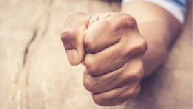 ദേഷ്യപ്പെട്ടിരിക്കുകയാണോ? ഈ മൂന്ന് തീരുമാനങ്ങൾ എടുക്കരുത്