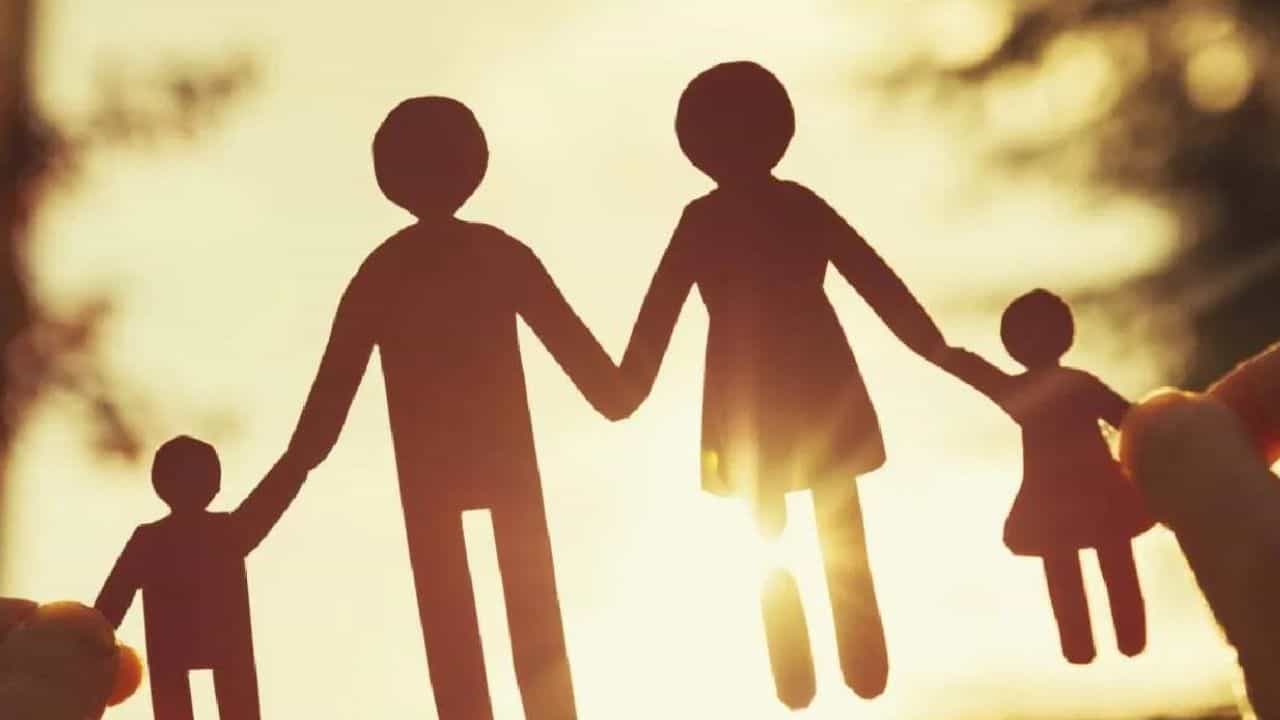 Daily Devotional: മാതാപിതാക്കൾ ചെയ്ത പാപങ്ങളാണോ കുട്ടികൾ അനുഭവിക്കുന്നത്? നേരറിയാം