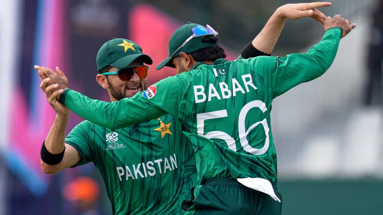 T20 World Cup 2026: ഇതിപ്പോള്‍ എത്രാമത്തെ അഴിച്ചുപണിയാ? പാക് ടീമില്‍ വീണ്ടും മെയിന്റനന്‍സ് വര്‍ക്ക്; ബാബറും അഫ്രീദിയും പുറത്തേക്ക്‌