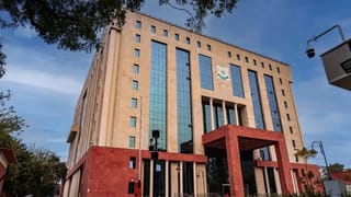 CBSE Exam 2026: സിബിഎസ്‌ഇ 10, 12 ക്ലാസുകളിലെ ബോർഡ്‌ പരീക്ഷകള്‍ ഇന്ന് മുതല്‍; ഇക്കാര്യങ്ങള്‍ മറക്കേണ്ട