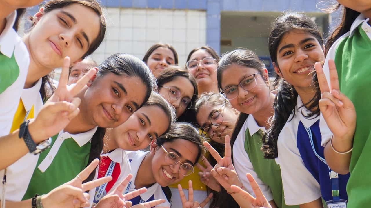 CBSE Admit Card 2026: സിബിഎസ്ഇ വിദ്യാര്ത്ഥികള്ക്ക് ഇനി സമയം കളയാനില്ല; അഡ്മിറ്റ് കാര്ഡുകള് എത്തി; എങ്ങനെ ഡൗണ്ലോഡ് ചെയ്യാം? CBSE Admit Card 2026: സിബിഎസ്ഇ വിദ്യാര്ത്ഥികള്ക്ക് ഇനി സമയം കളയാനില്ല; അഡ്മിറ്റ് കാര്ഡുകള് എത്തി; എങ്ങനെ ഡൗണ്ലോഡ് ചെയ്യാം?