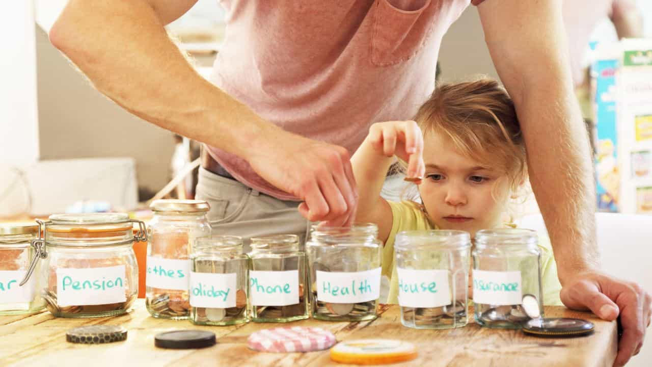 SIP: കുട്ടികള്‍ക്കായൊരു എസ്‌ഐപി വേണ്ടേ? നടപടിക്രമങ്ങള്‍ എന്തെല്ലാം?