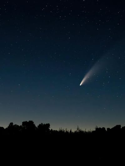 വാൽനക്ഷത്രം കണ്ടാൽ ഗുണമോ ദോഷമോ?