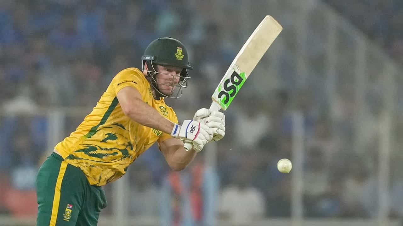 India vs South Africa: അഹമ്മദാബാദില് കില്ലര് മില്ലര് ഷോ; പ്രോട്ടീസിന് മികച്ച സ്കോര് India vs South Africa: അഹമ്മദാബാദില് കില്ലര് മില്ലര് ഷോ; പ്രോട്ടീസിന് മികച്ച സ്കോര്