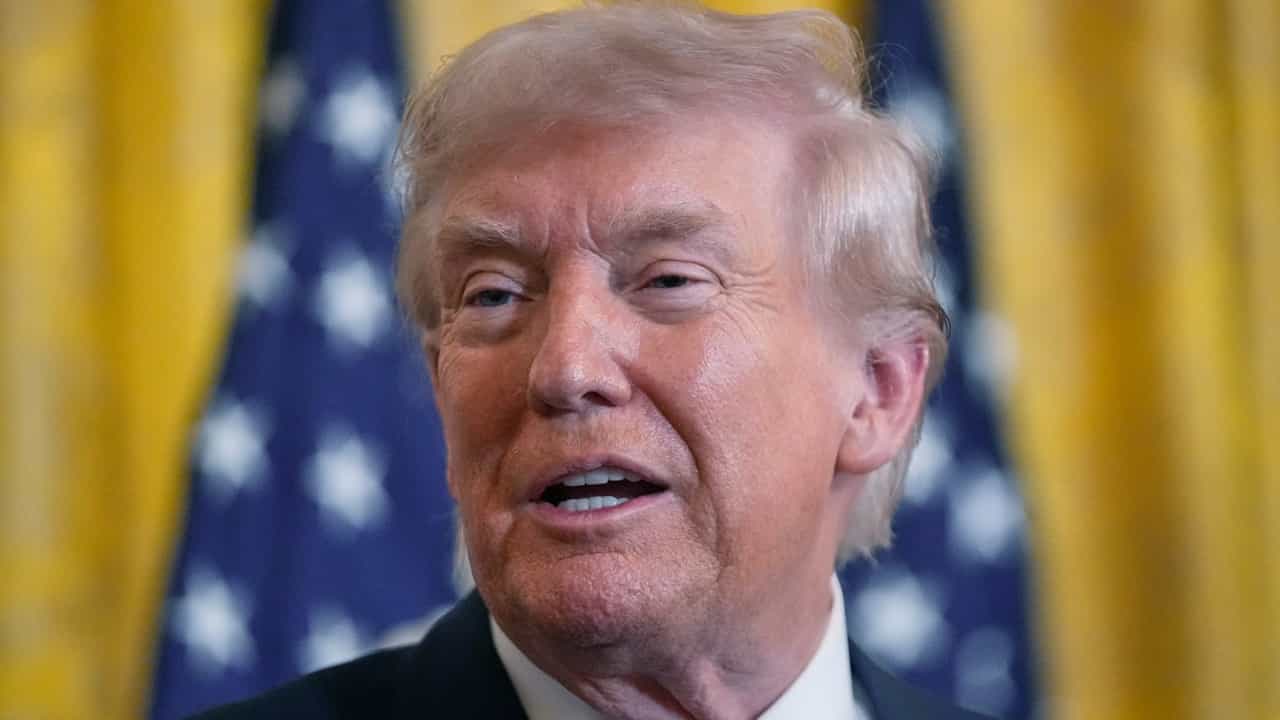 US Iran Tension: ഇറാന് മേൽ സമ്മർദ്ദം മുറുക്കി ട്രംപ്; യുഎസിന്റെ രണ്ടാമത്തെ യുദ്ധക്കപ്പലും മിഡിൽ ഈസ്റ്റിലേക്ക്