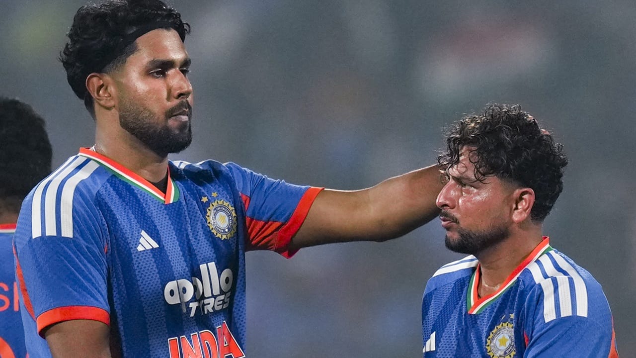 എന്നാല്‍ ടീം വൃത്തങ്ങള്‍ റാണ പുറത്തായെന്ന് സൂചിപ്പിക്കുന്നുണ്ട്. ദക്ഷിണാഫ്രിക്കയ്‌ക്കെതിരെ നടന്ന സന്നാഹ മത്സരത്തിനിടെയാണ് താരത്തിന് പരിക്കേറ്റത്. കാലിനാണ് പരിക്ക്  (Image Credits: PTI).