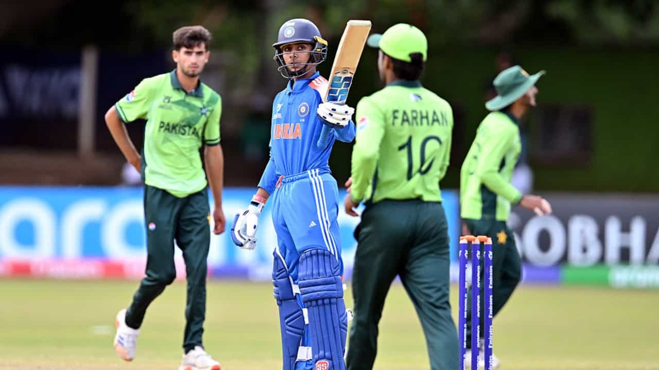 U19 World Cup 2026: തകർച്ചയിൽ നിന്ന് രക്ഷപ്പെട്ട് ഇന്ത്യ; നിർണായക കളിയിൽ പാകിസ്താൻ്റെ വിജയലക്ഷ്യം 253 റൺസ് U19 World Cup 2026: തകർച്ചയിൽ നിന്ന് രക്ഷപ്പെട്ട് ഇന്ത്യ; നിർണായക കളിയിൽ പാകിസ്താൻ്റെ വിജയലക്ഷ്യം 253 റൺസ്