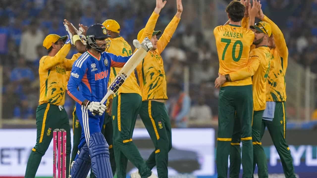 India vs South Africa: അപ്പോളും പറഞ്ഞില്ലേ ഇടംകൈയ്യന്‍മാര്‍ പണി തരുമെന്ന്! പ്രോട്ടീസിനെതിരെ ഇന്ത്യയ്ക്ക് ഞെട്ടിക്കുന്ന തോല്‍വി