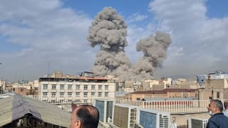 Iran-Israel Conflict: നടത്തുന്നത് വലിയ പോരാട്ടമെന്ന് ട്രംപ്; തിരിച്ചടി ആരംഭിച്ച് ഇറാന്‍; മധ്യേഷ്യ കലുഷിതം