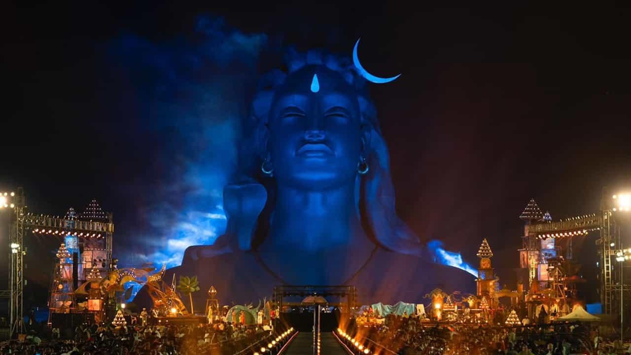 അതിരുകളില്ലാത്ത ആത്മീയ സംഗമം; ഇഷാ മഹാശിവരാത്രി ആംഗ്യഭാഷയിൽ തത്സമയം കാണാം അതിരുകളില്ലാത്ത ആത്മീയ സംഗമം; ഇഷാ മഹാശിവരാത്രി ആംഗ്യഭാഷയിൽ തത്സമയം കാണാം