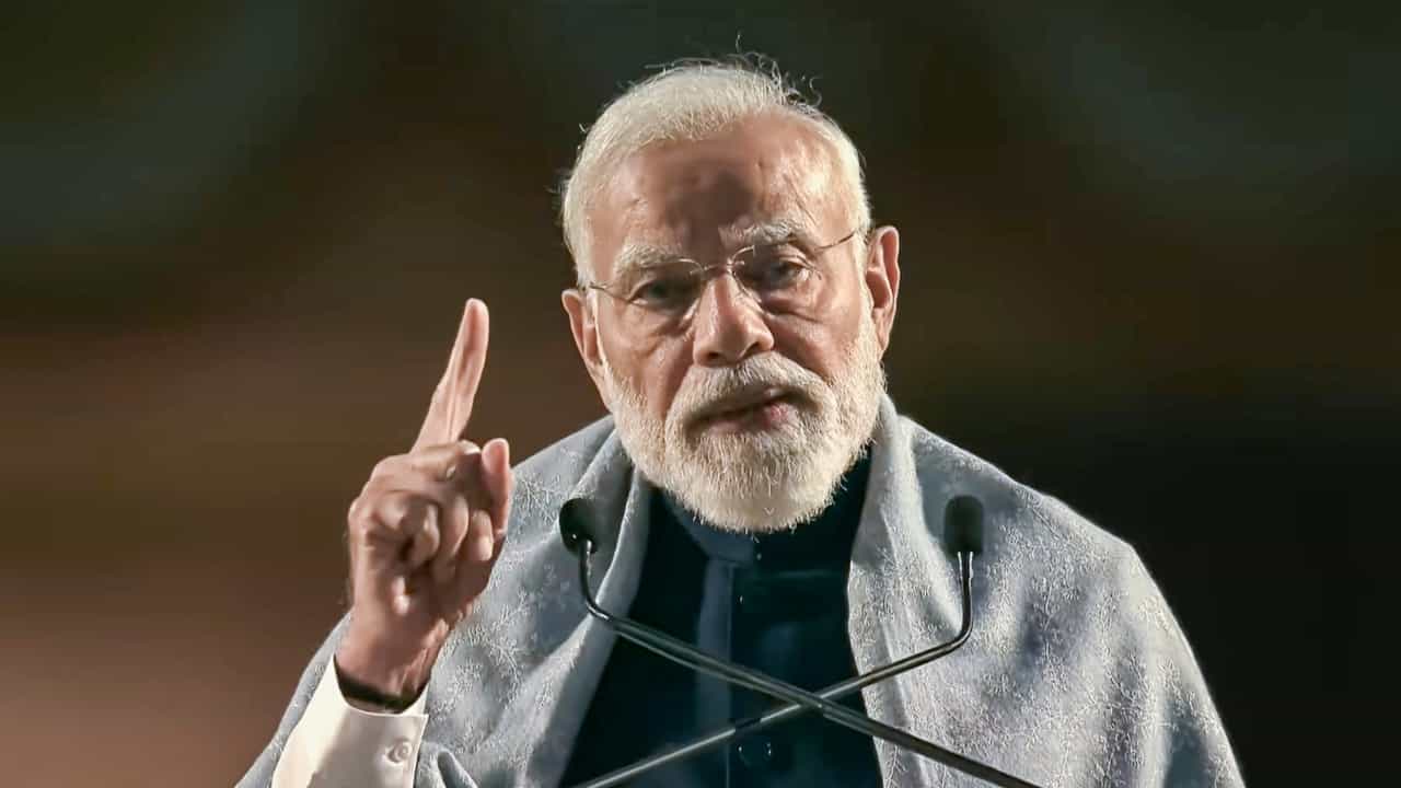 Interview of PM Narendra Modi: വ്യാപാരക്കരാറുകൾ എങ്ങനെ ഗുണകരമാകുന്നു? രാജ്യത്തെ മാറ്റങ്ങൾ എന്ത്, അഭിമുഖത്തിൽ പ്രധാനമന്ത്രി Interview of PM Narendra Modi: വ്യാപാരക്കരാറുകൾ എങ്ങനെ ഗുണകരമാകുന്നു? രാജ്യത്തെ മാറ്റങ്ങൾ എന്ത്, അഭിമുഖത്തിൽ പ്രധാനമന്ത്രി