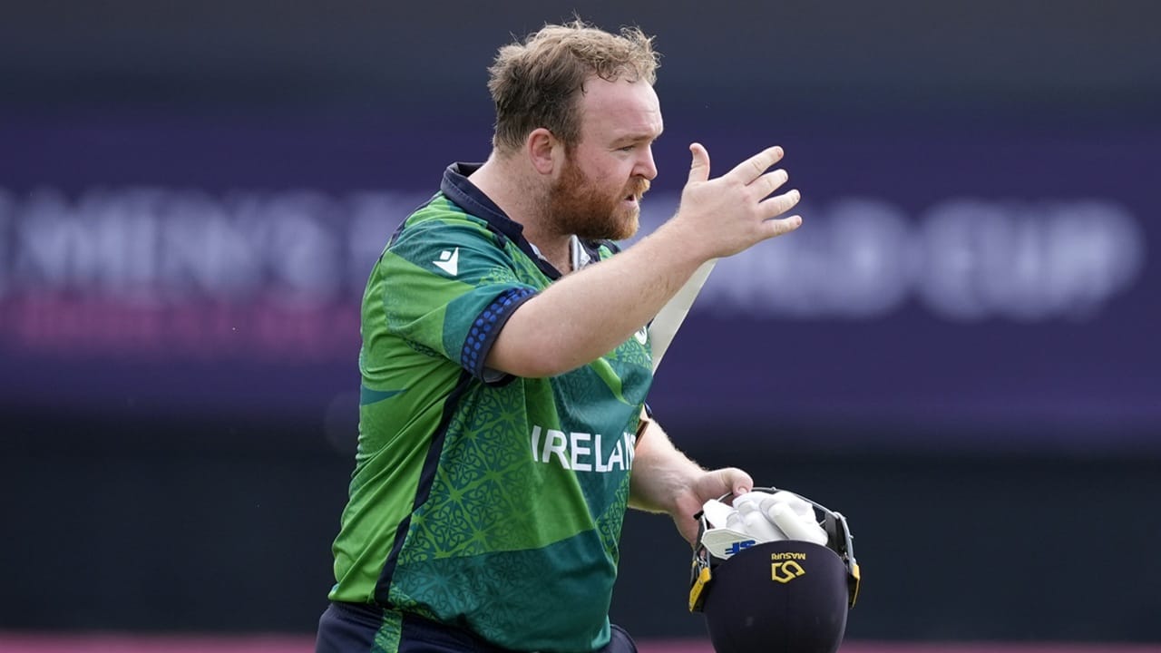 അയര്‍ലന്‍ഡ് ക്യാപ്റ്റനായ പോൾ സ്റ്റിർലിംഗ് ആണ് മൂന്നാമത്. 35 കാരനാണ് പോൾ സ്റ്റിർലിംഗ്. അന്താരാഷ്ട്ര ടി20യില്‍ താരം 161 മത്സരങ്ങള്‍ കളിച്ചിട്ടുണ്ട് (Image Credits: PTI)