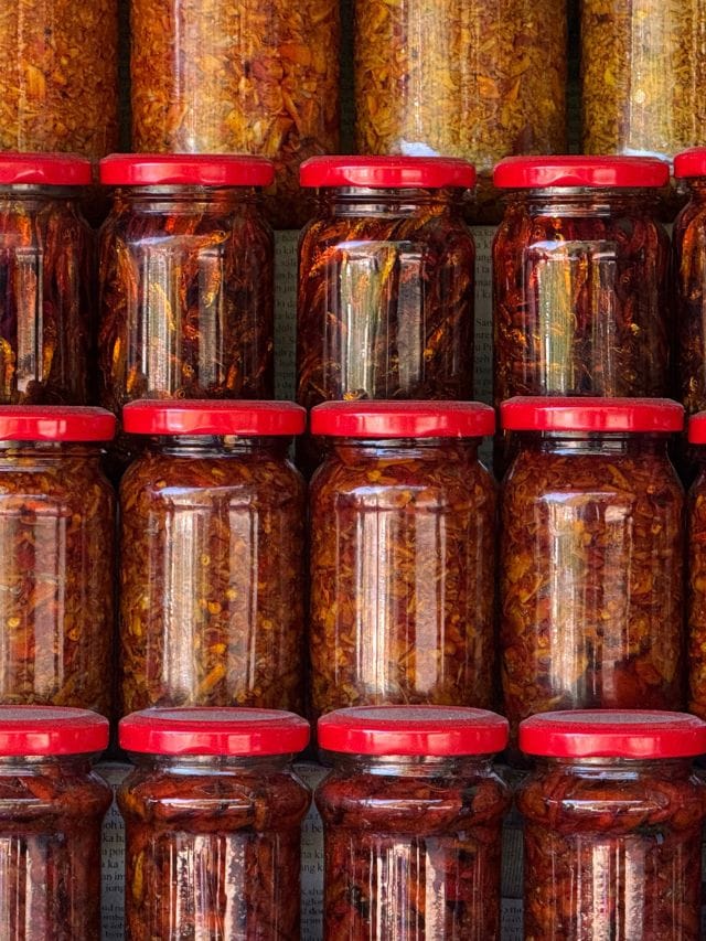 ഈന്തപ്പഴവും നാരങ്ങയും അച്ചാറിടാം; 5 മിനിറ്റേ വേണ്ടൂ