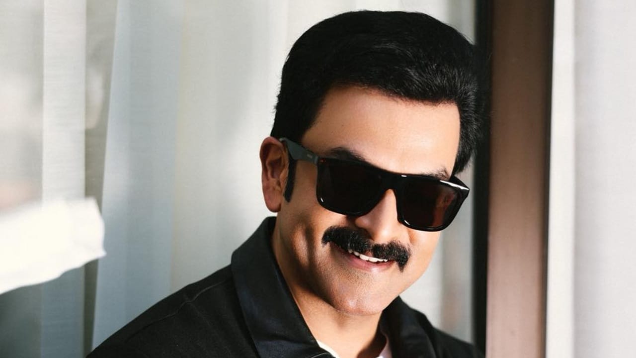  ഒരു ഓഫീസില്‍ പോകുന്ന പ്രതീതിയായിരുന്നു അവിടെ. സാധാരണ ക്യാമ്പസ് ജീവിതം മിസ് ചെയ്തതിന്റെ കുഴപ്പമാകാം തന്റെ പേഴ്‌സണാലിറ്റിയിലുള്ളത്. വളരെ നേരത്തെ വളര്‍ന്നുപോയ ഒരു കുട്ടിയാണ് താനെന്നും അന്ന് തമാശരൂപേണ താരം പറഞ്ഞിരുന്നു  (Image Credits: Prithviraj Sukumaran Facebook Page).