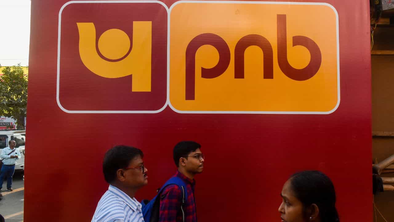 Punjab National Bank Jobs: ജോലി നേടാം ഈ ബാങ്കിൽ, 5000-ത്തിലധികം ഒഴിവുകൾ; കേരളത്തിലും നിയമനം, അപേക്ഷിക്കാനുള്ള ലിങ്ക്