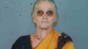 ആലപ്പുഴയിൽ അമ്മയുടെ മൃതദേഹം മകൻ അടുക്കളയിൽ കുഴിച്ചുമൂടി